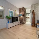 Апартаменты Herzo Center *